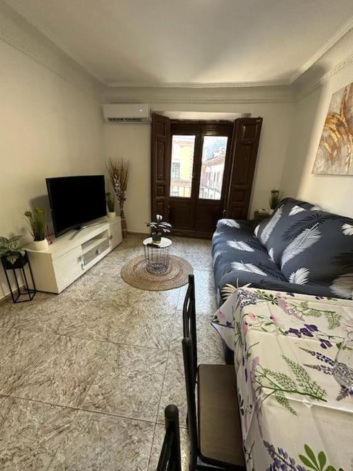 Economico Piso En Madrid Centro公寓 外观 照片